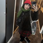 izzypeasylemon
