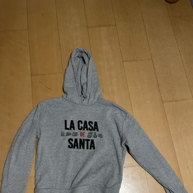 Grey sweatshirt