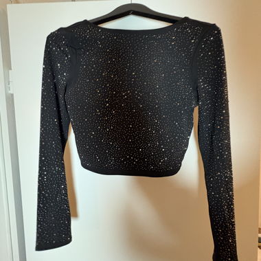 Top da festa con pietre glitter