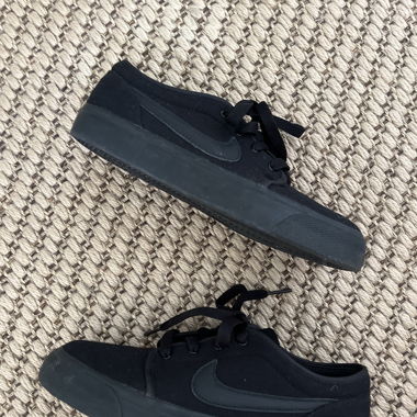 Nike basses 