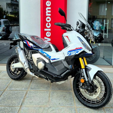Scooter Honda ADV 750