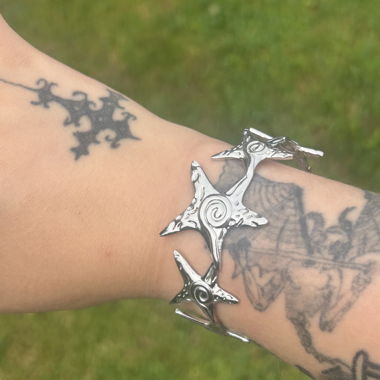 Star Cuff Bracelet – Y2K Fairycore Jewellery