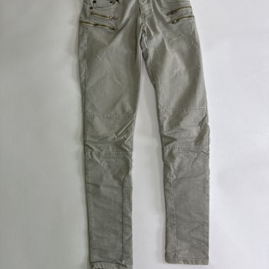 Graue Skinny-Hose
