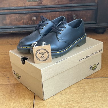 Vegane Dr. Martens Schuhe schwarz Gr. 36