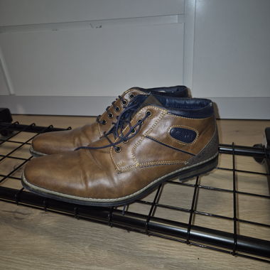 Scarpe da uomo con lacci marroni