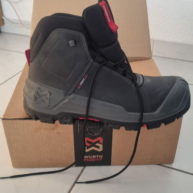 Bottes WÜRTH s.45 NEW (chaussures de travail)