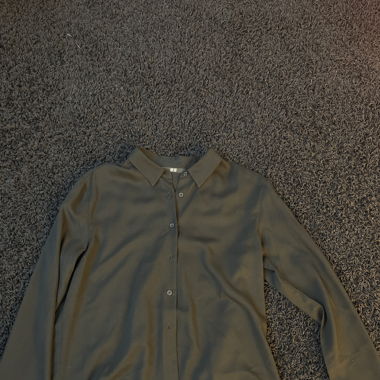 Chemise noire légère 
