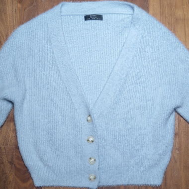 Bershka short knitted cardigan light blue M