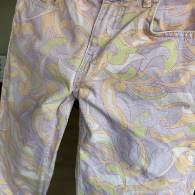 Jeans Fantasia in Colorazioni Pastello