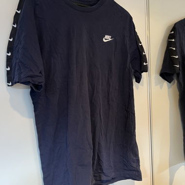 T-Shirt Nike blu