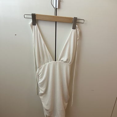 Robe blanche courte 