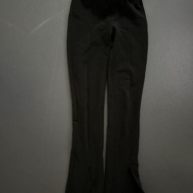 Black trousers