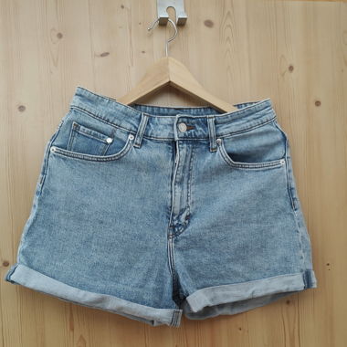 Mom Shorts- Ultra High Waist