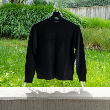 Pull à col roulé noir