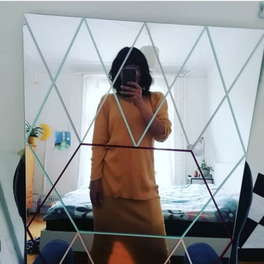 strickduo vintage in der 2025 Trendfarbe Gelb