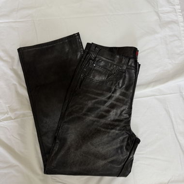 pantaloni in pelle