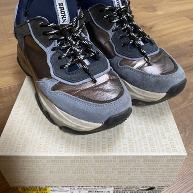 For sale Bronx sneakers