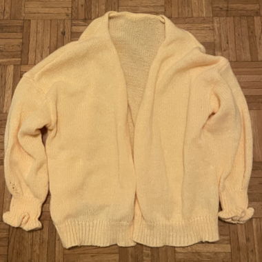 Cardigan beige en maille