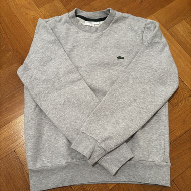 Lacoste sweather 