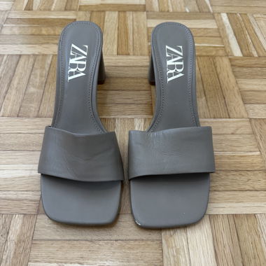 Mules à talon - Zara