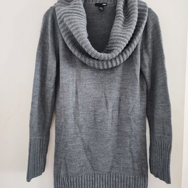 Grauer Rollkragenpullover von H&M