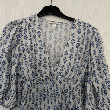 Floral Blouse with Puff Sleeves