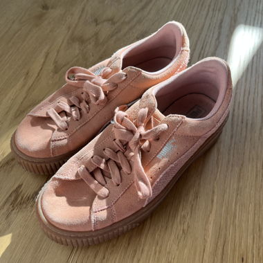 Puma Sneakers