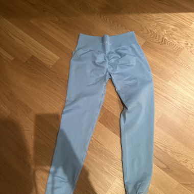 Teveo Scrunch Leggings