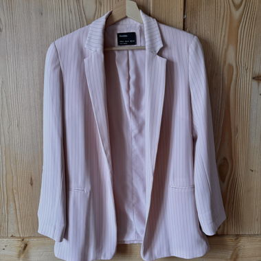 Blazer alla moda a gessato