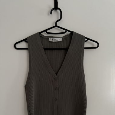 Vest top