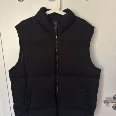 Black Quilted Gilet