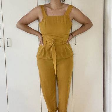 Sandfarbener Jumper