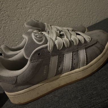 Baskets Adidas Campus grises