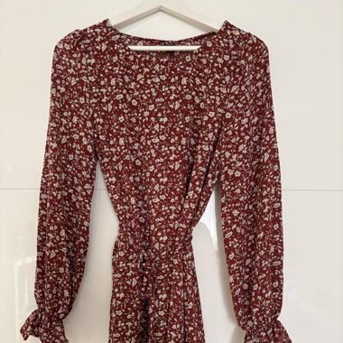 Kleid