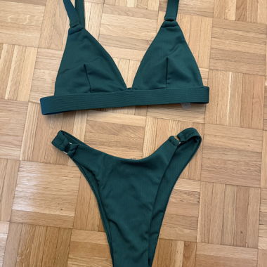 Set bikini in verde scuro e nero