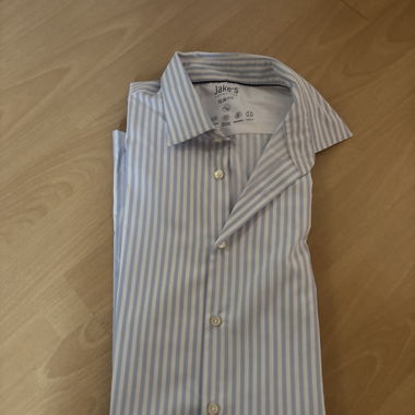 Chemise à carreaux bleu et blanc
