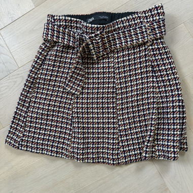 Zara tweed mini skirt