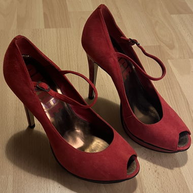 hohe rote High Heels 