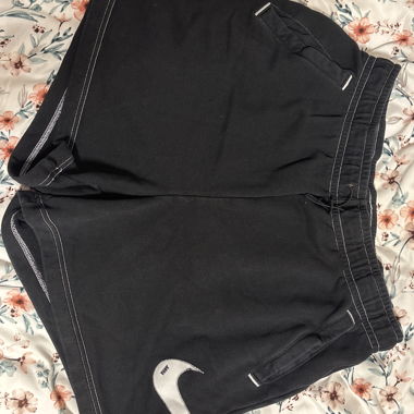 Pantaloncini Nike