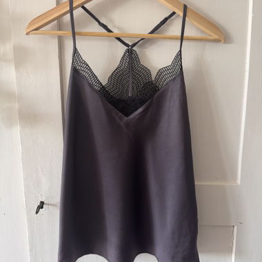 Spitzentop dunkelviolett 