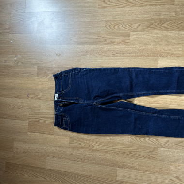 Jeans ONLY