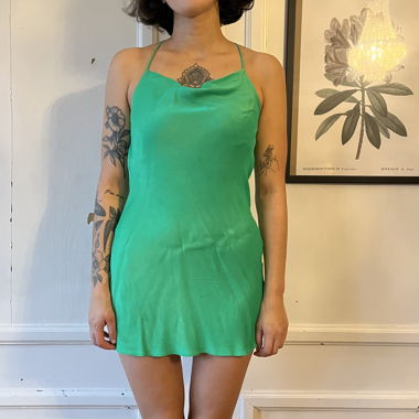 Grünes Kleid