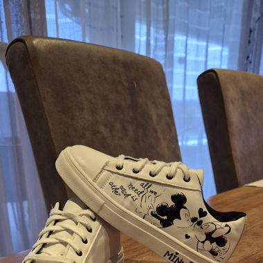 Snickers Disney Minnie