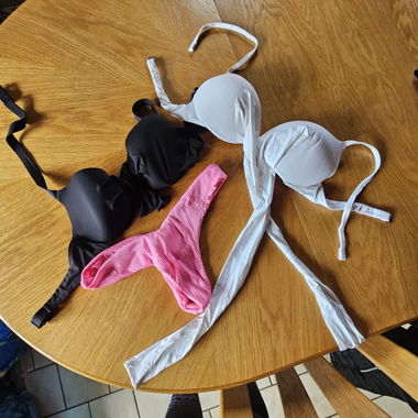 Set di reggiseni e slip bikini M