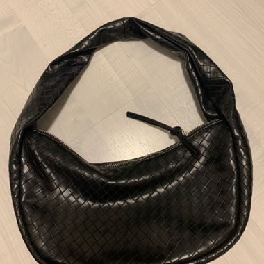 Borsa a tracolla nera