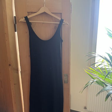 Langes Basic-Kleid