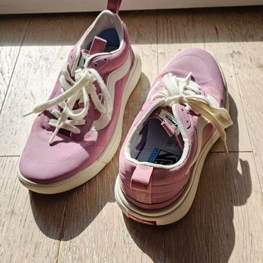 Vans Ultrarange Sneaker rosa und creme