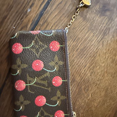 Porte-monnaie monogramme cerises