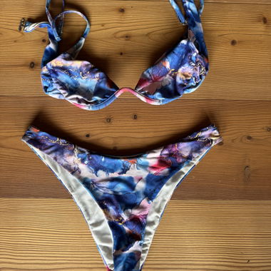Two-piece printed bikini