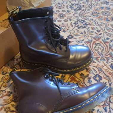 Dr.Martens Burgundy 38